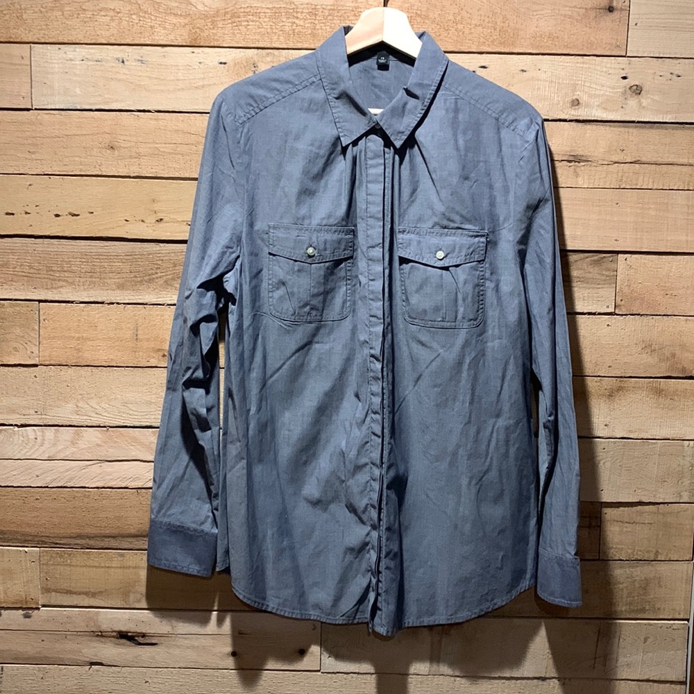 ANN TAYLOR Blue Chambray Button Down Shirt size 14